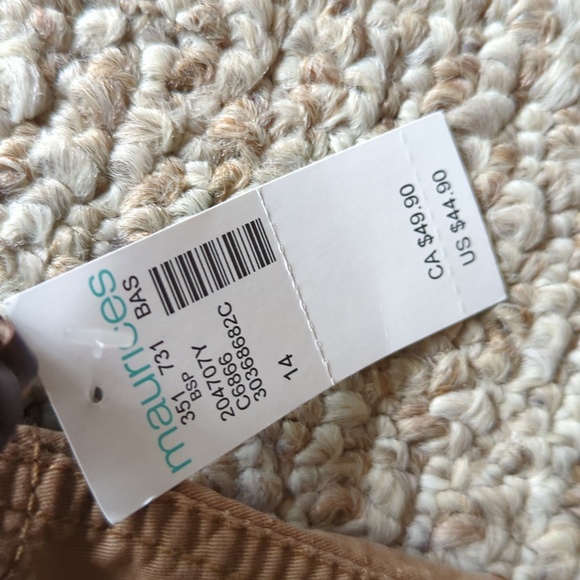 Shorts - Picture 4 of 4